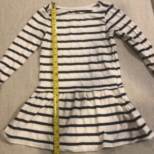 Girls old navy XS (5) dress